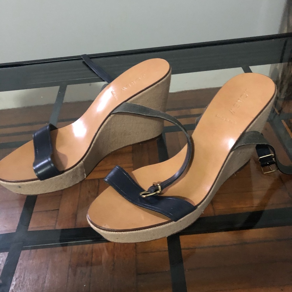 Wedges - Picture 2 of 4